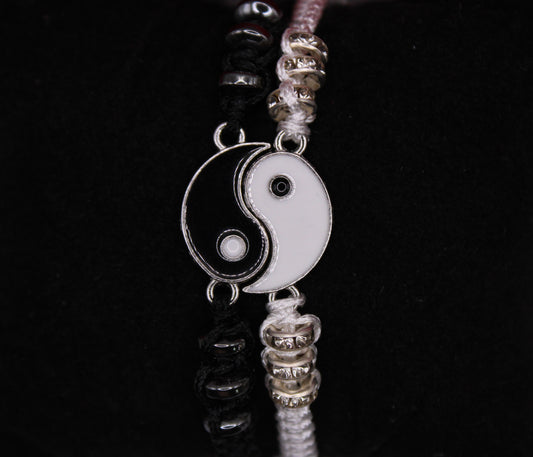 Yin Yang Macrame Bracelet Set